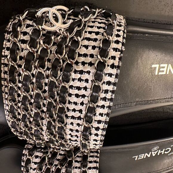 CHANEL CC Logo Tropiconic Black Tweed Slides - Size 39 FITS US 8-8.5 - Picture 2 of 10